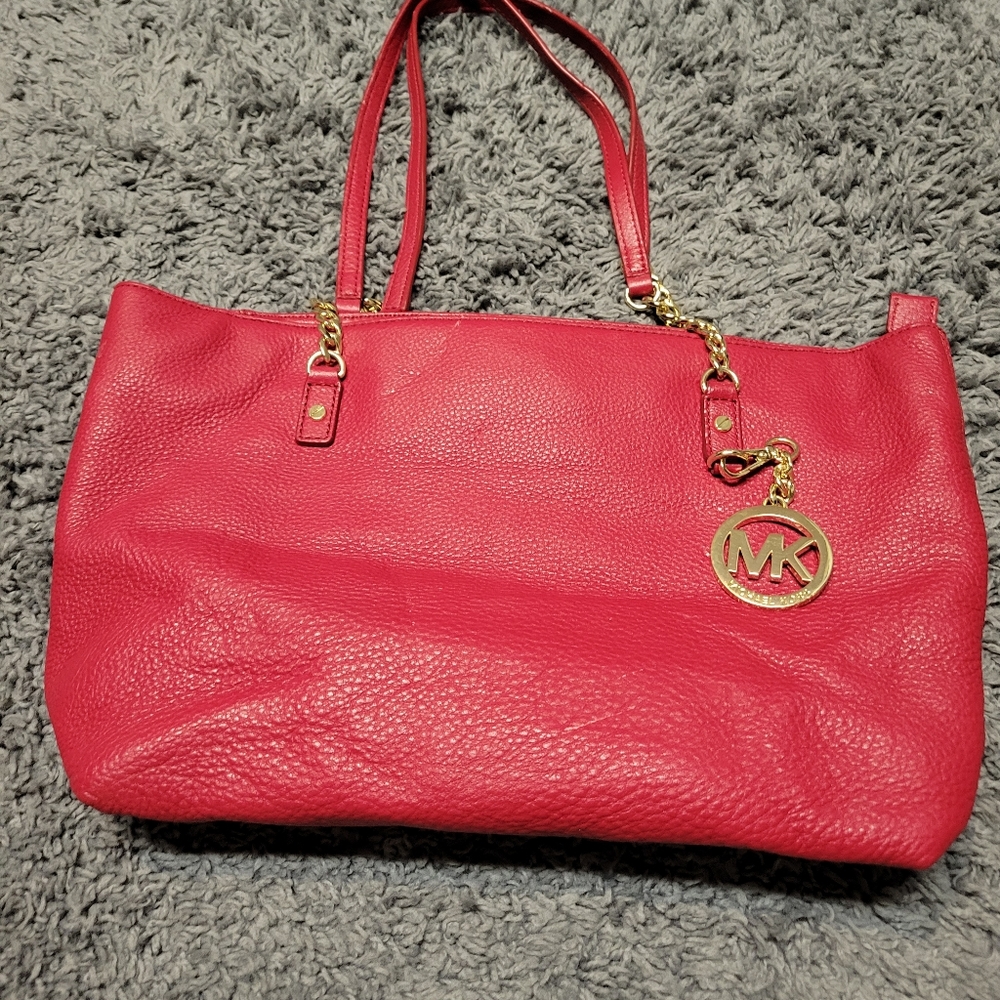 Michael Kors Jet Set Tote